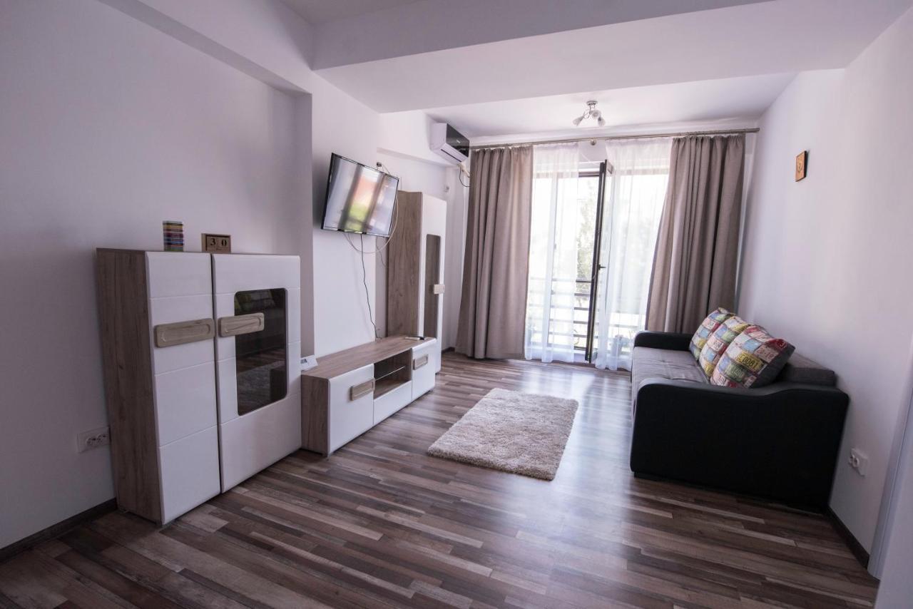 Labirint Apartament คอนสตันซา ภายนอก รูปภาพ